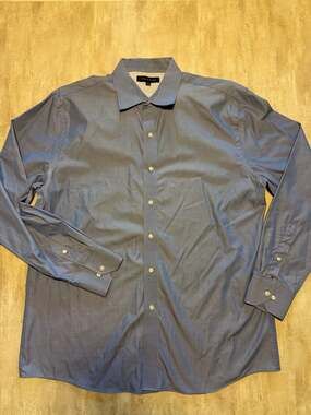 Tommy Hilfiger Blue Long Sleeve Button Down Dress Shirt Size 17 34-35